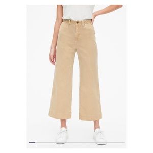 Gap High Rise Wide Leg Crop in Khaki